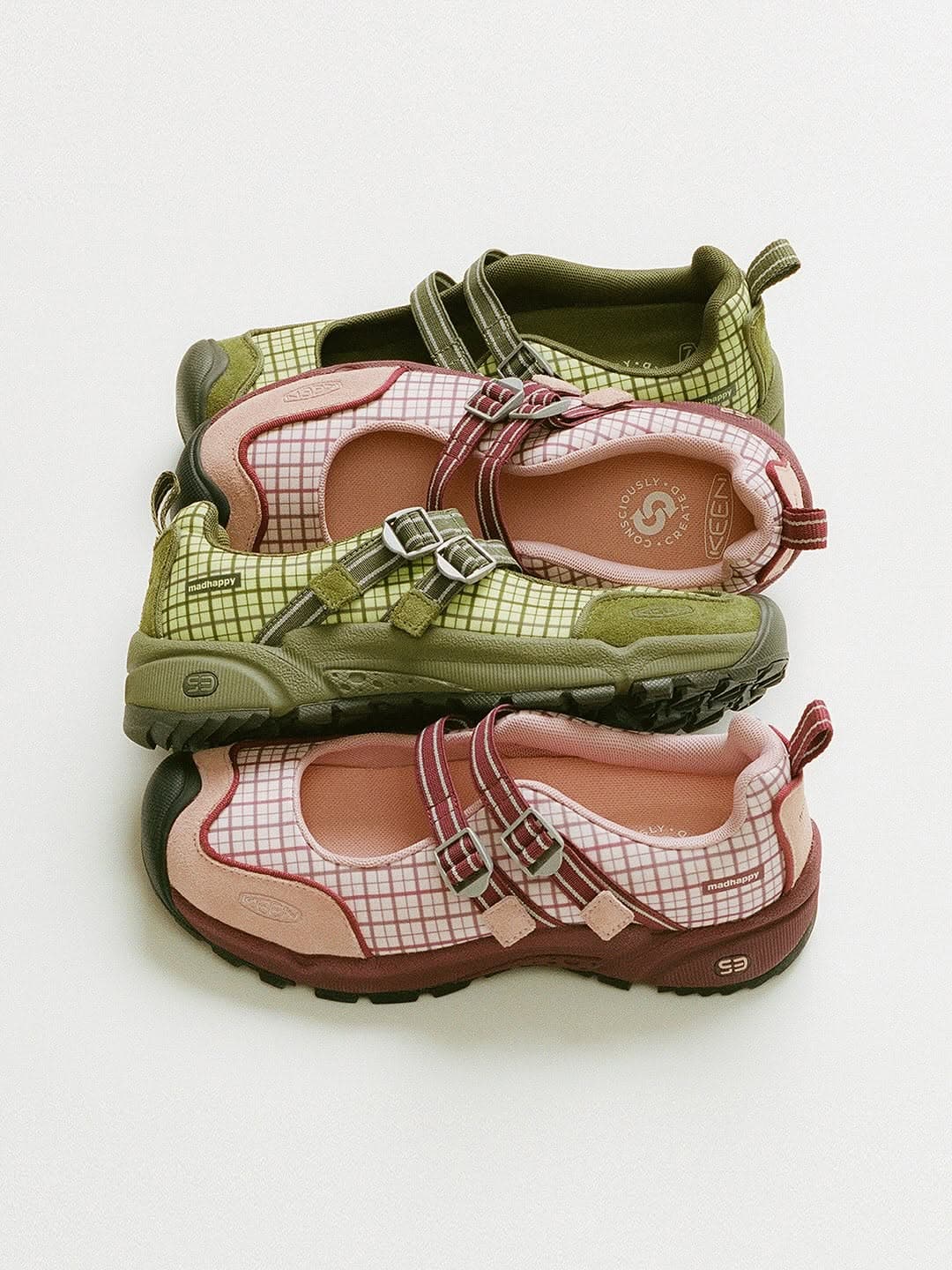 Malibu, recut in plaid.